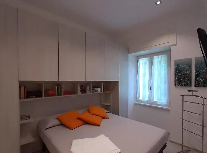 Lägenhet Bmp Gioiosa 2 Giardino Vista Maggiore Belgirate